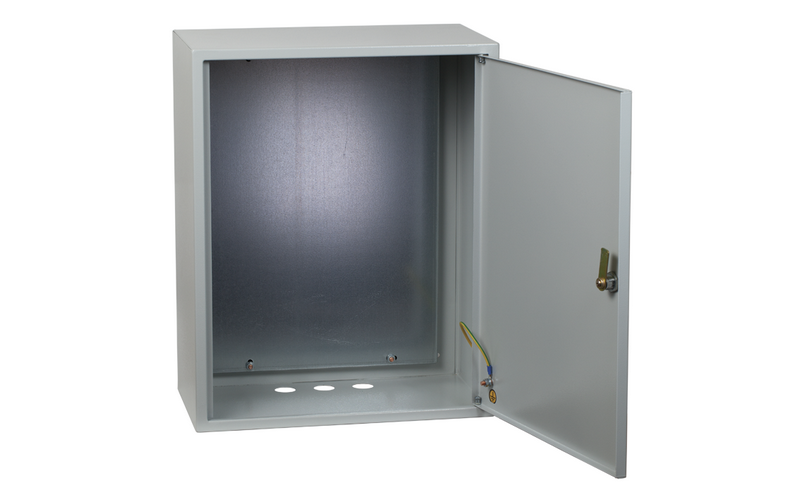 Щит с монтажной панелью ЩРНМ-3 (650х500х225)