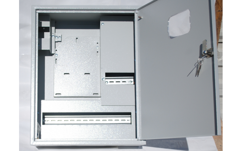 Щит учетно-распределительный ЩРУН-3/24 (500х400х170) IP31